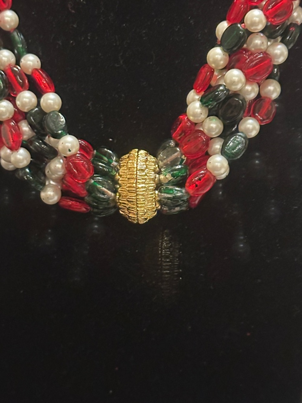 Vintage Multi Strand Red Glass Bead Necklace Pearls Green Beads best overall - Picture 3 of 3